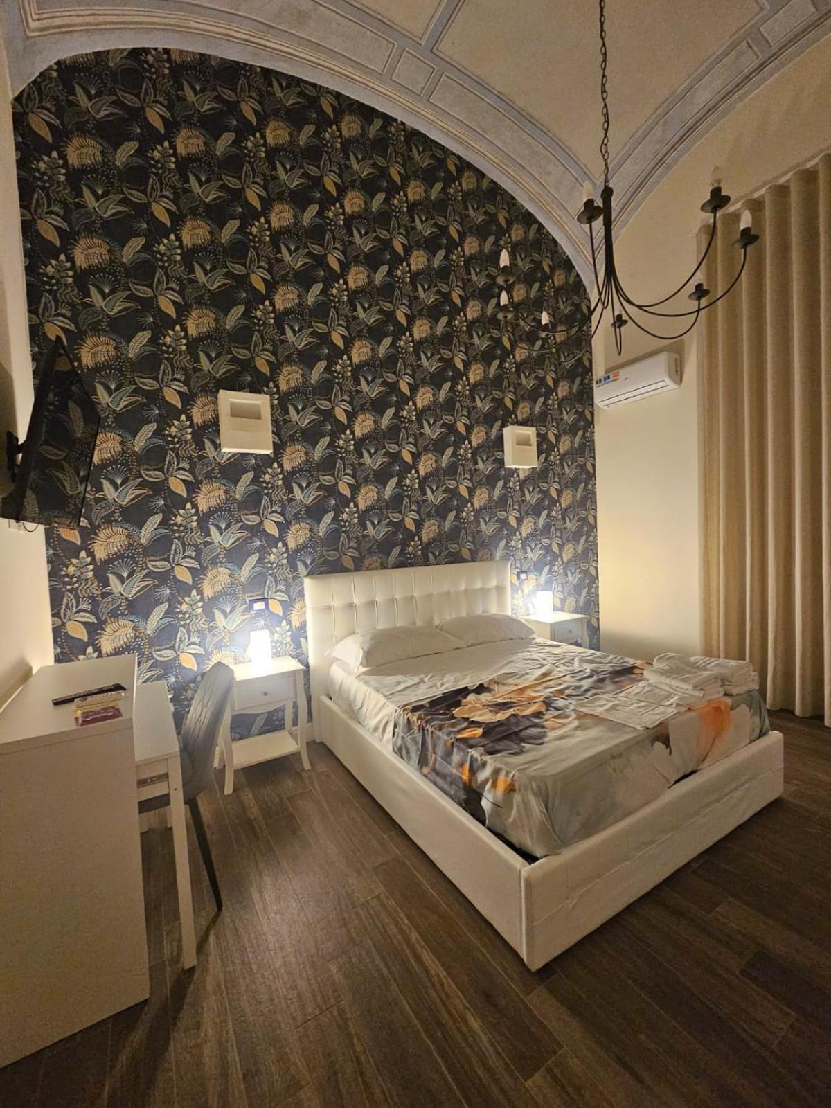 Bed & Breakfast The Charme Naples